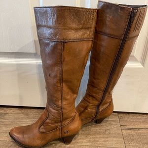 Born leather boots.